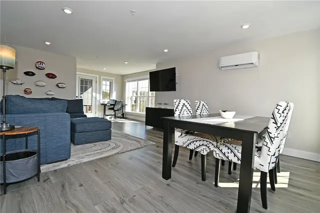 221 Limehouse Rd gallery image 5