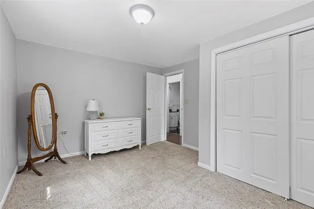 221 Mountain View Rd gallery image 22