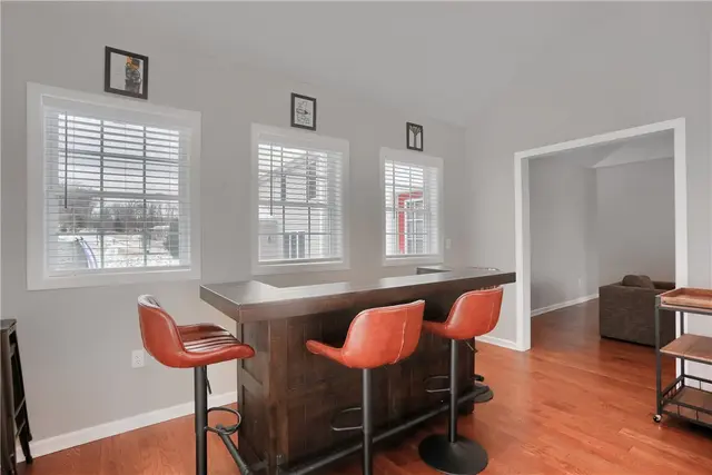 221 Strawberry Circle gallery image 23