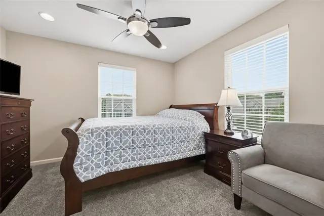 222 Broadstone Dr gallery image 28