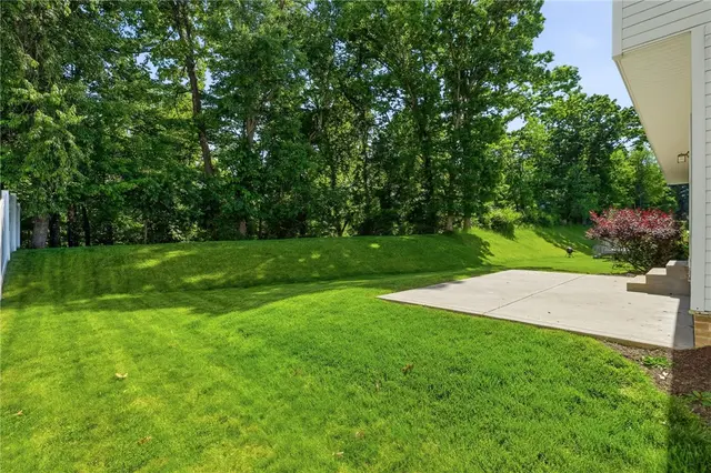222 Macduff Ct gallery image 28