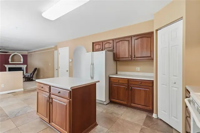 222 Macduff Ct gallery image 41