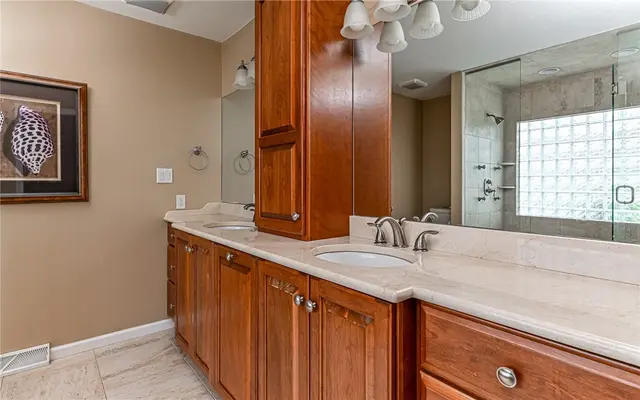 223 Fox Meadow Dr gallery image 35