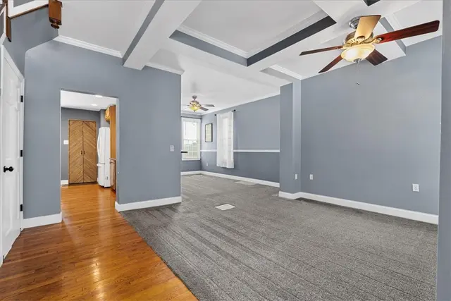 224 Bronx Ave gallery image 4