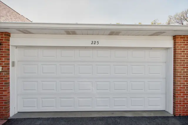 225 Rose CIRCLE gallery image 15