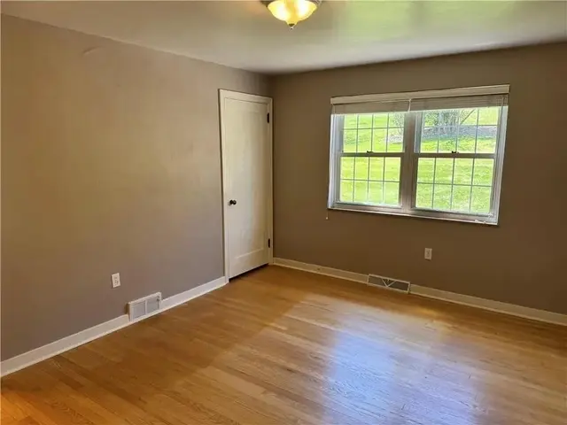 2251 Montgomery Road gallery image 7