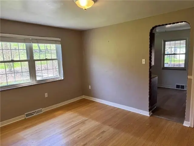 2251 Montgomery Road gallery image 10