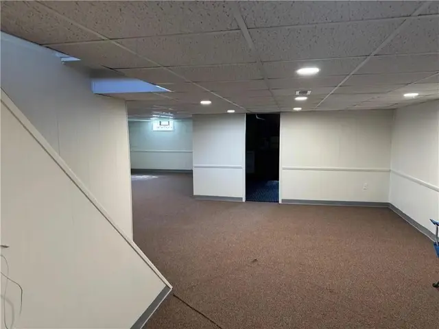 2251 Montgomery Road gallery image 11