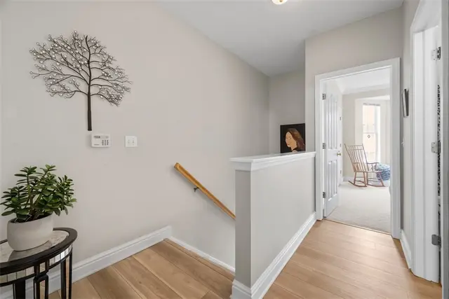 226 Adams Pointe Blvd 1 gallery image 14