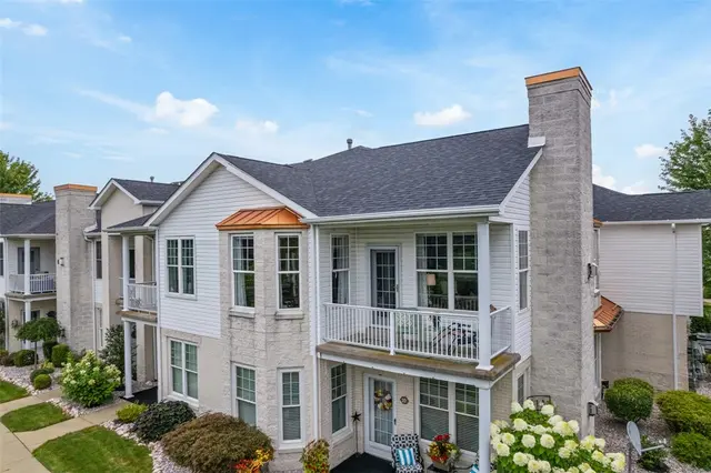 226 Adams Pointe Blvd 1