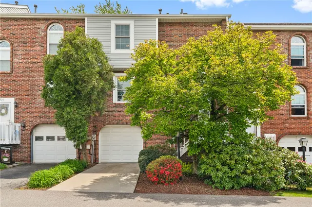226 Carters Grove Dr gallery image 19