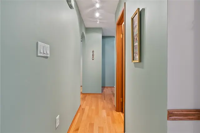 226 Carters Grove Dr gallery image 24