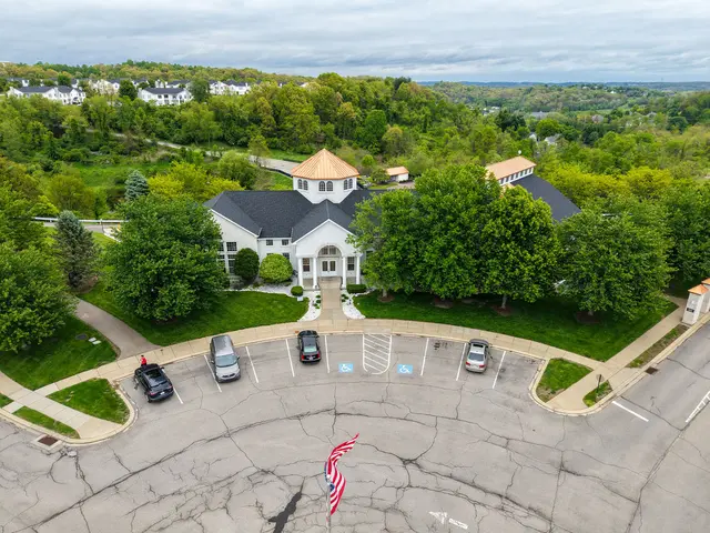 227 ADAMS POINTE BOULEVARD 3 gallery image 39