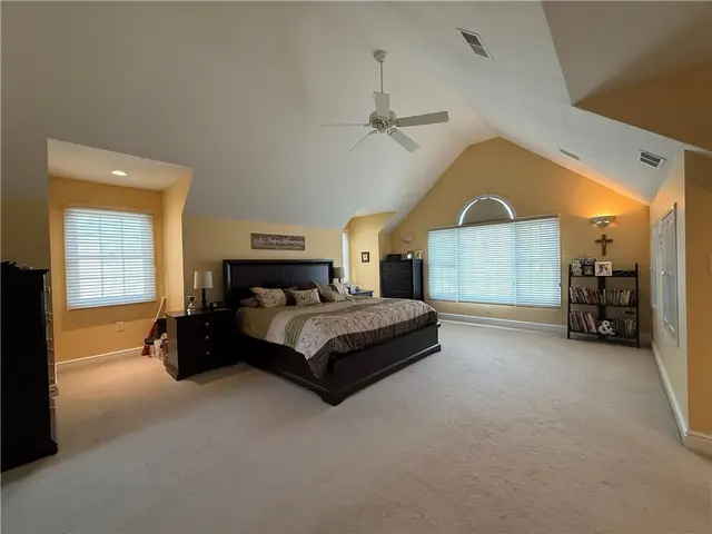 227 Edelweiss Dr gallery image 24