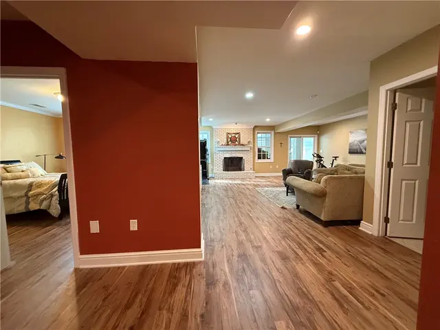 227 Edelweiss Dr gallery image 37