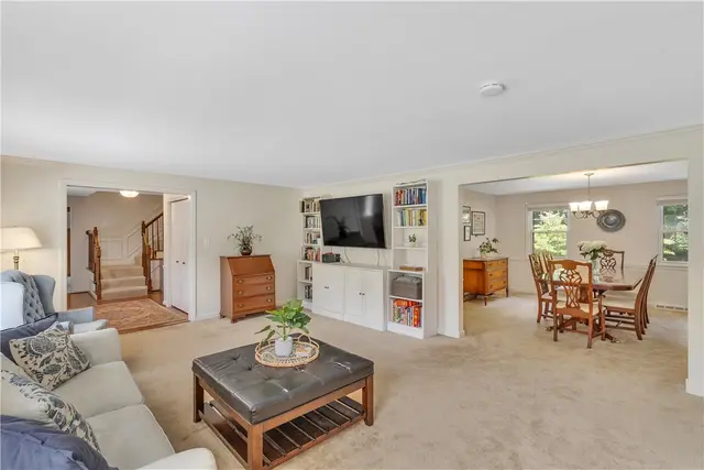 2274 Rochester Rd. gallery image 4