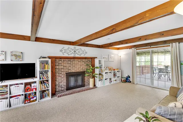 2274 Rochester Rd. gallery image 12
