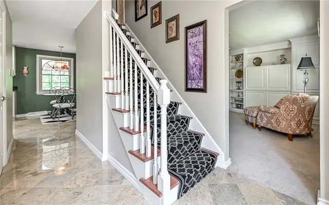 2276 Rochester Rd gallery image 15