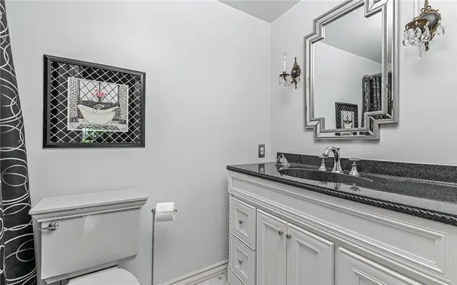 2276 Rochester Rd gallery image 19
