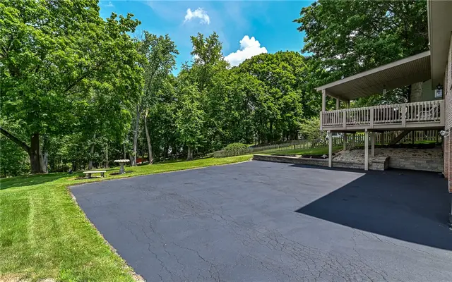 2276 Rochester Rd gallery image 28