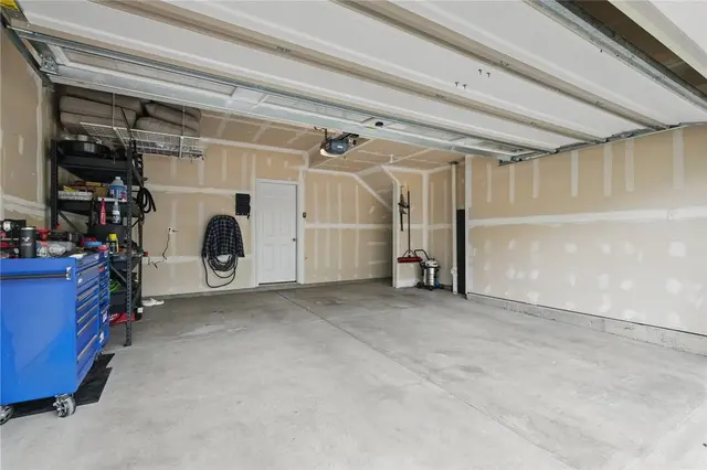 228 Eagle Drive gallery image 4