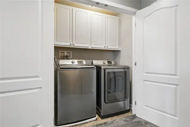 228 Eagle Drive gallery image 6