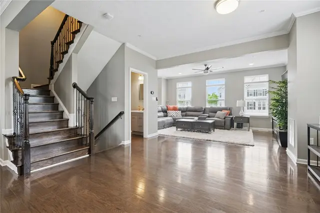 228 Eagle Drive gallery image 10