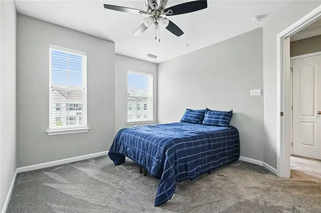 228 Eagle Drive gallery image 18