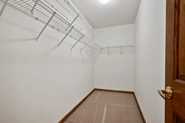 228 Gate Dancer Drive gallery image 14