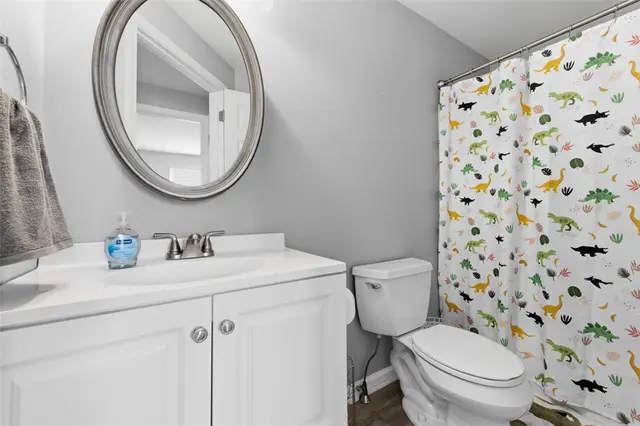 229 Hillvue Dr gallery image 5