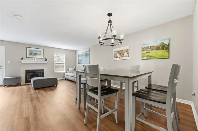 229 Hillvue Dr gallery image 13