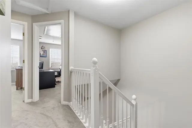 229 Hillvue Dr gallery image 24