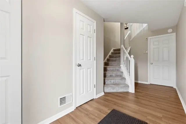229 Hillvue Dr gallery image 44