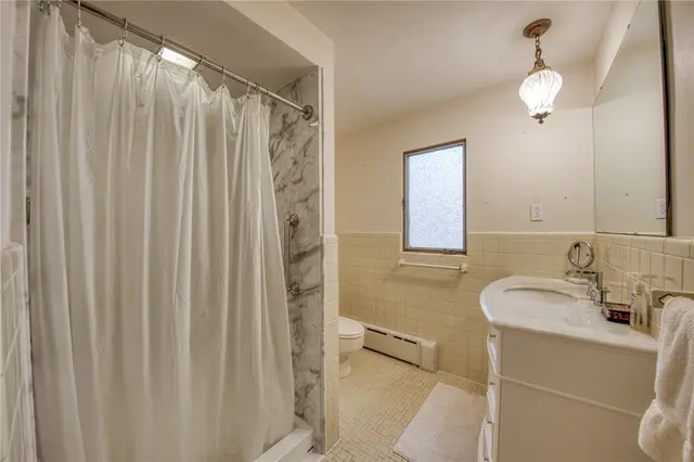 2294 Clearvue Rd gallery image 12