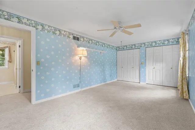 2294 Saddle Dr gallery image 6