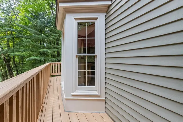 2294 Saddle Dr gallery image 34