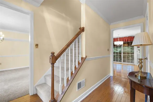 2294 Saddle Dr gallery image 36