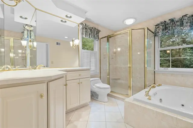 2294 Saddle Dr gallery image 44