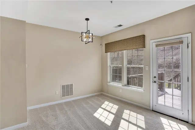 230 Broadstone Dr gallery image 19