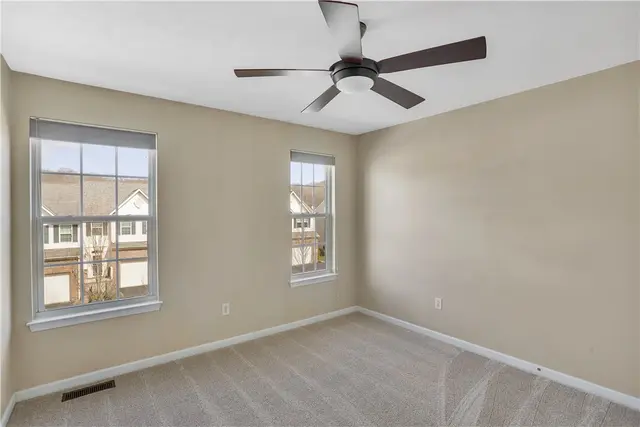 230 Broadstone Dr gallery image 28