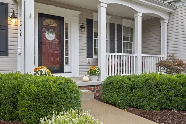 230 Strawberry Circle gallery image 39