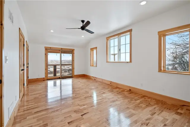 2305 Pittview Ave gallery image 15