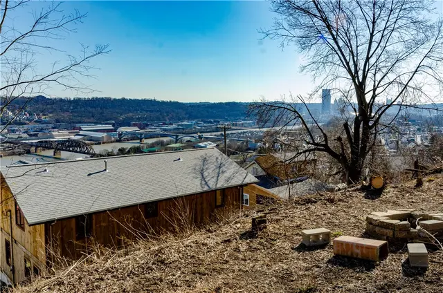 2305 Pittview Ave gallery image 25
