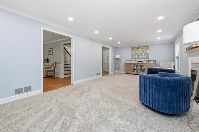 2310 Colony Ct gallery image 10
