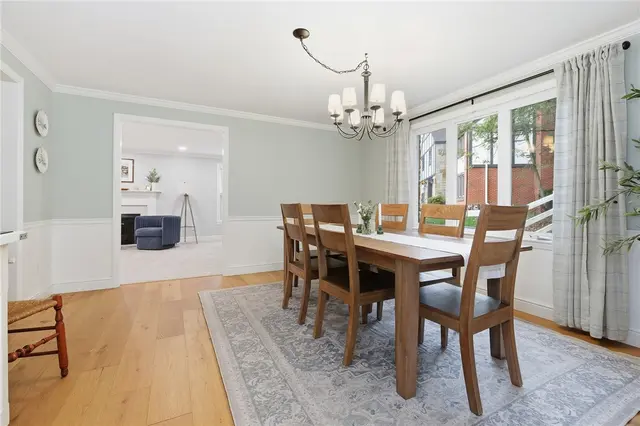 2310 Colony Ct gallery image 17