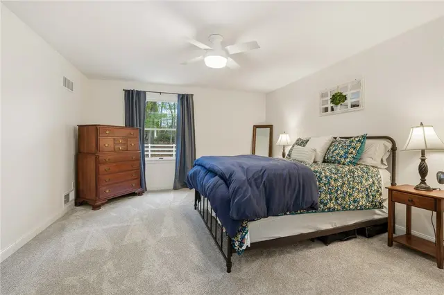 2310 Colony Ct gallery image 21