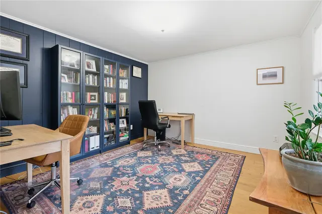 2310 Colony Ct gallery image 41