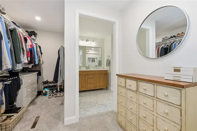 2310 Colony Ct gallery image 45