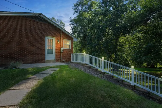 2314 Clearvue Rd gallery image 19
