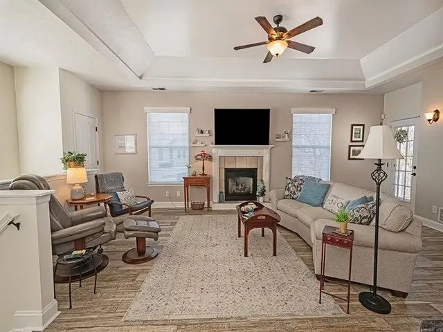 232 Adams Pointe Blvd 6 gallery image 22